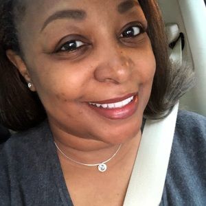 Meet your Posher, Marcia